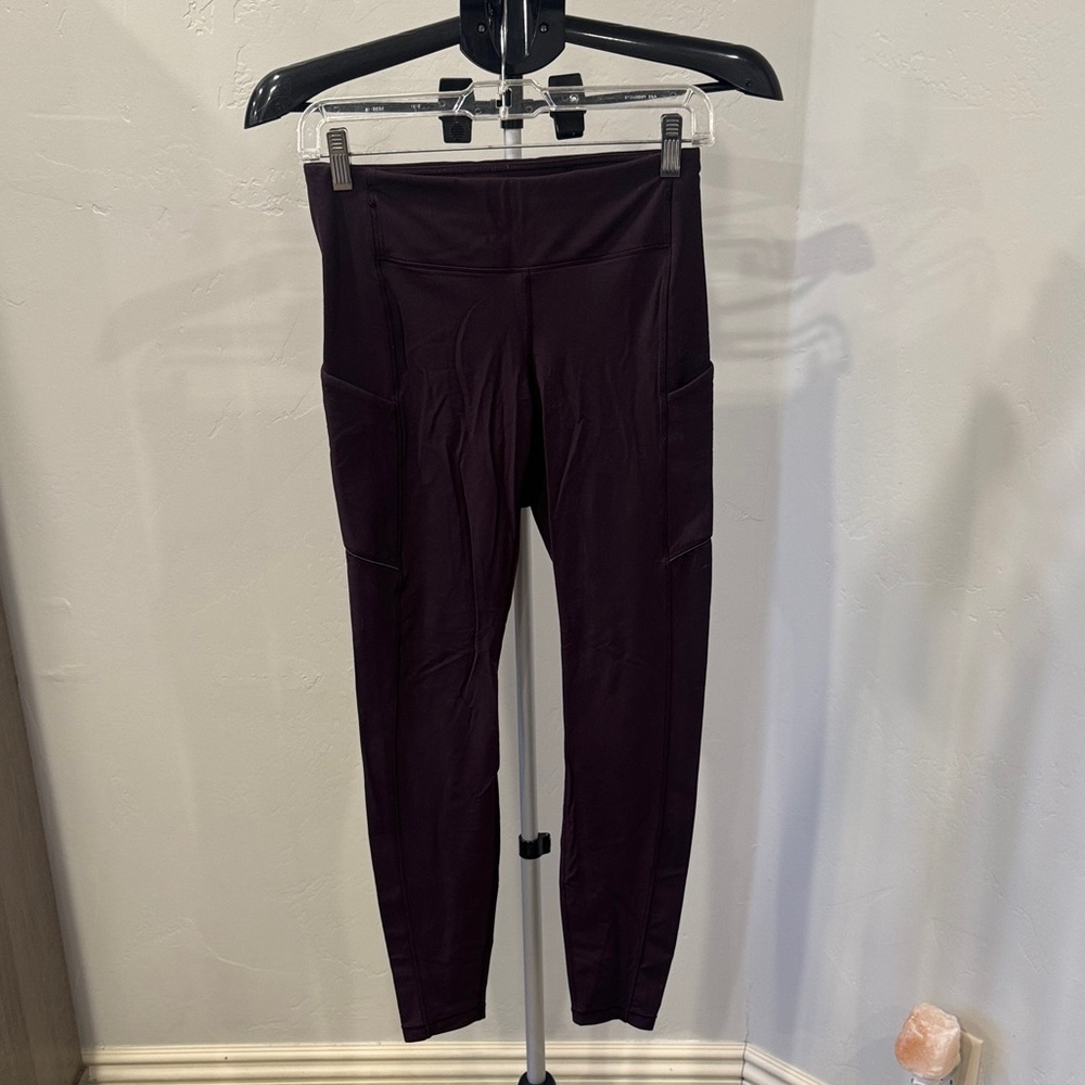 Lululemon full length leggings - Size 6 GUC burgundy